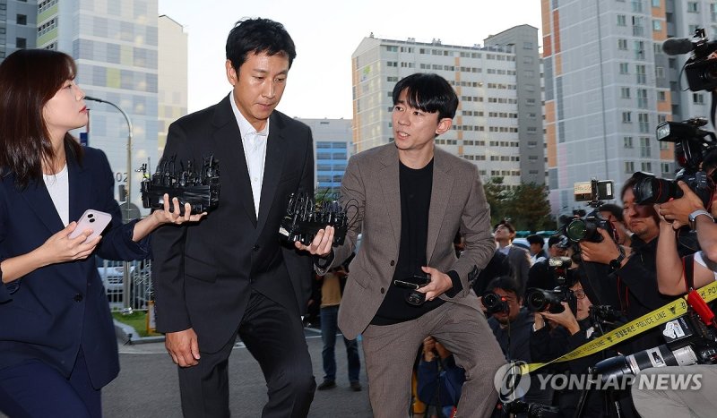 경찰 "이선균 마약사건 추가 수사대상 연예인 없어"