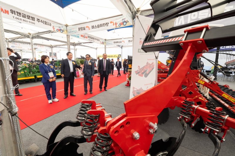 전북 익산 농업기계박람회 자료사진. 익산시 제공