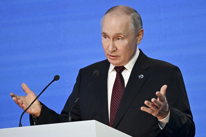 푸틴 대통령이 CTBT 비준 철회를 처음 경고한 지난달 5일 러시아 소치 발다이 국제토론클럽 연설 모습. 사진=뉴시스