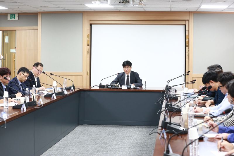 “소비자 피해 막는다” 금감원 손보사 독감보험 과열경쟁 ‘경고’