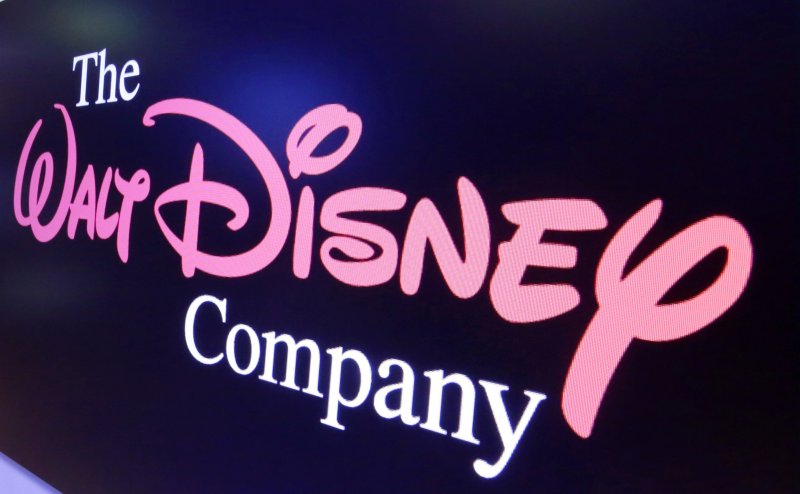 뉴욕 증권거래소 화면에 떠있는 디즈니 로고. 뉴시스 제공