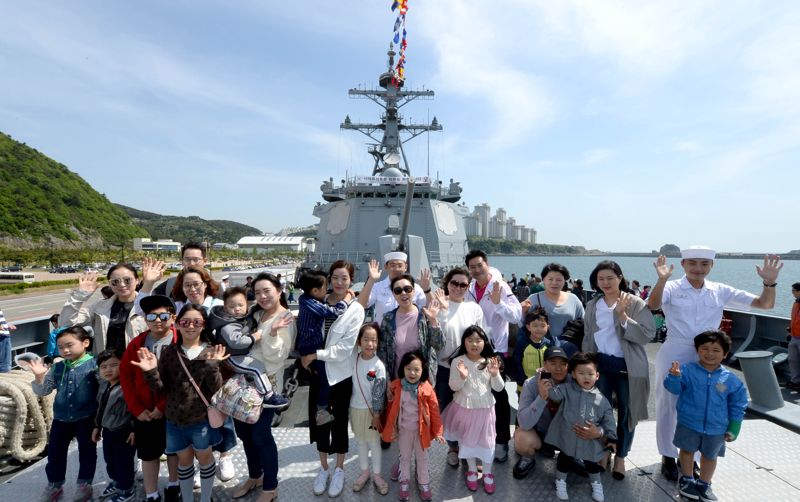 2019년 해군 부대 함정 개방 행사 모습. 사진=대한민국 제공