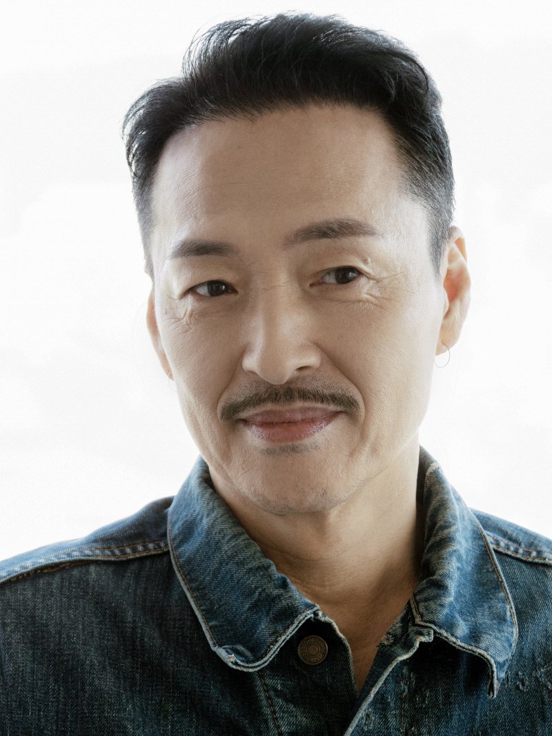 [서울=뉴시스] 강산에. (사진 = 두루두루 아티스트 컴퍼니 제공) 2023.11.08. photo@newsis.com *재판매 및 DB 금지