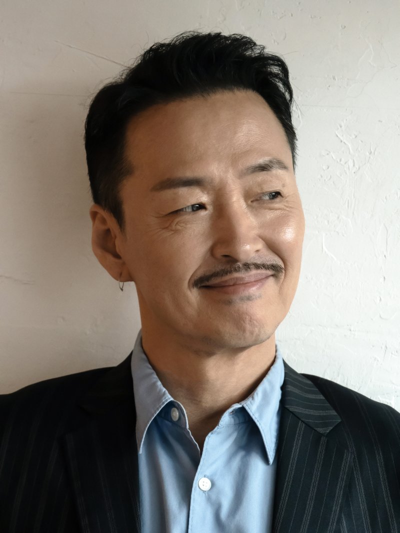 [서울=뉴시스] 강산에. (사진 = 두루두루 아티스트 컴퍼니 제공) 2023.11.08. photo@newsis.com *재판매 및 DB 금지