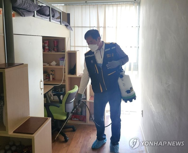 "기숙사는 괜찮을까"…잇단 빈대 출몰에 대학가도 촉각