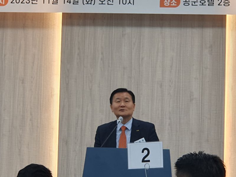 정병윤 한국리츠협회 회장이 14일 서울 영등포구 공군호텔에서 열린 ‘2023년 하반기 상장리츠 투자간담회’에서 발언하고 있다. / 사진=김태일 기자