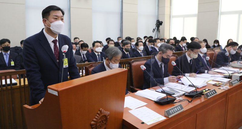 김상호 국가안보실 국가위기관리센터 부센터장이 지난해 12월27일 오전 서울 여의도 국회에서 기관 보고를 하고 있다. 2022.12.27/뉴스1 ⓒ News1 허경 기자