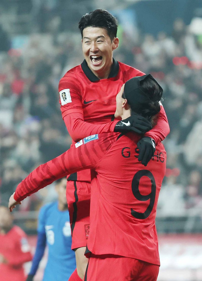 속보] 한국 3-0 싱가포르 : 후반 18분 손흥민 추가골 - 파이낸셜뉴스