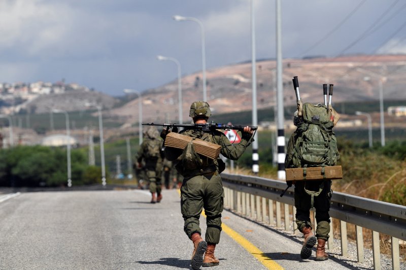 19일 (현지시간) 레바논 무장 정파 헤즈볼라와 충돌 고조 속 이스라엘 군이 레바논 접경 지역으로 모여 들고 있다. 2023.10.20 ⓒ 로이터=뉴스1 ⓒ News1 우동명 기자
