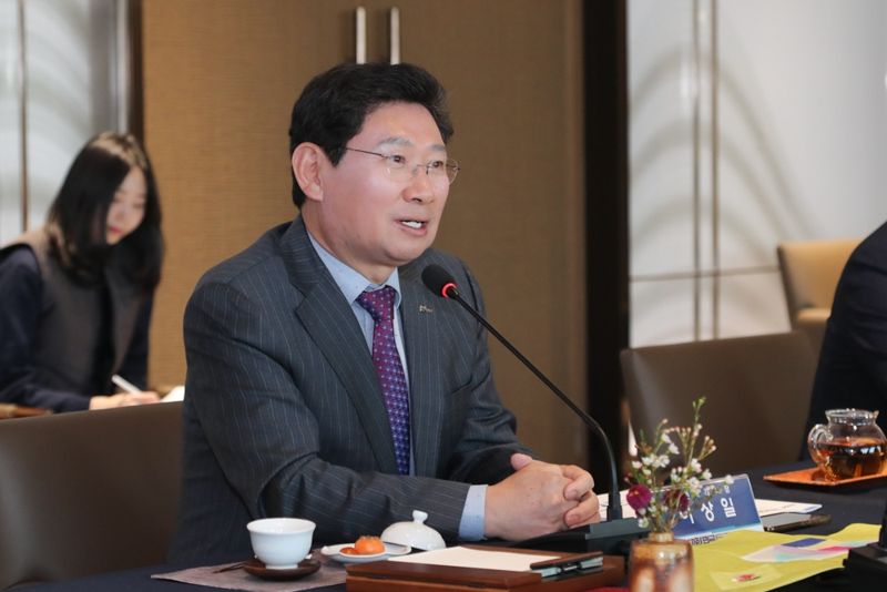 이상일 용인시장이 21일 대한민국 특례시장협의회에 참석, "지방 시군의 발전을 위해 특례시가 나서야 한다"는 입장을 밝혔다. 용인시 제