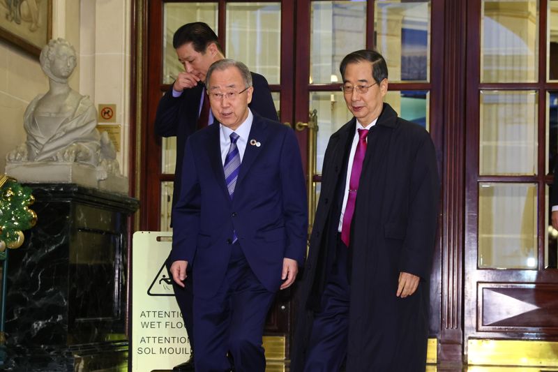 [엑스포, 결전의 날] 표심 돌릴 마지막 기회...'깜짝인물' PT 등장 예고