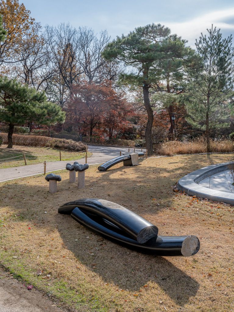 최병훈, 최만린 작가의 작품이 전시돼 있는 청와대 내부 모습. 문화체육관광부 제공