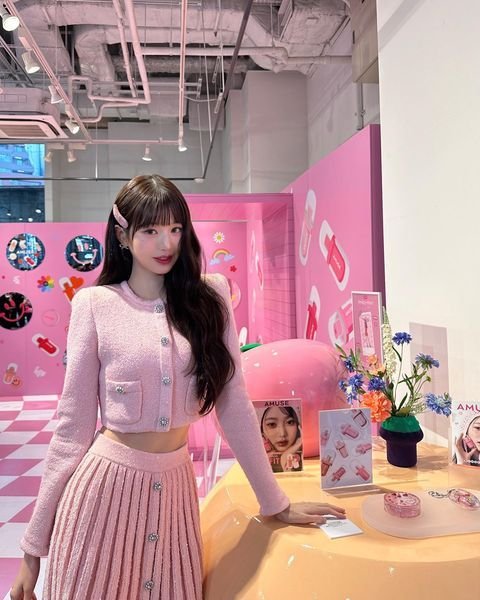 장원영, 사랑스러운 핑크 공주… 비현실적 미모