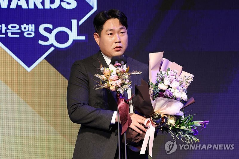 11일 ‘골든글러브 주인공’ 가린다... 포수 양의지·투수 에릭 페디 유력