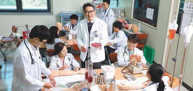 바이오헬스 분야 컨소시엄 주관 대학인 단국대의 안전 수혈 강의. 단국대 제공