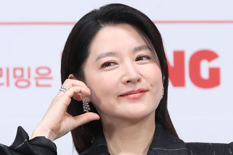 배우 이영애가 여성 지휘자 '마에스트라'로 변신했다.ⓒ News1 권현진 기자