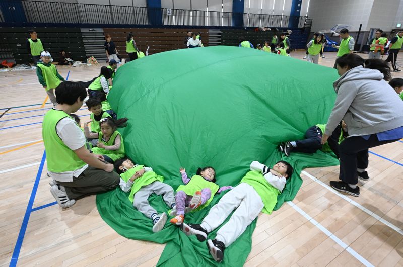 ‘탄소중립 실천’... 운동회로 배워요! [fn영상]