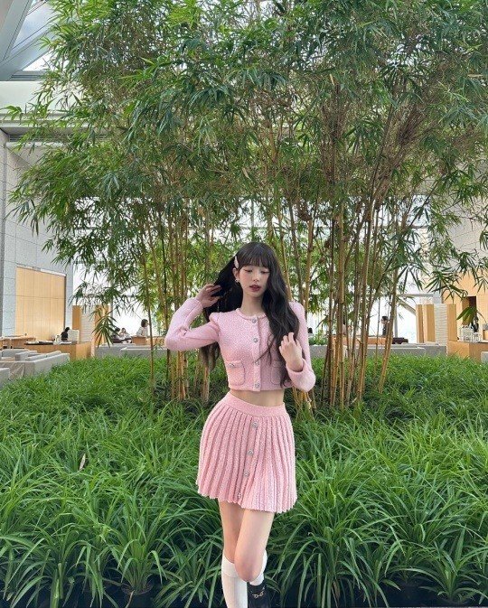 173㎝ 장원영, 완벽 비율…"바비인형 같네"[★핫픽]