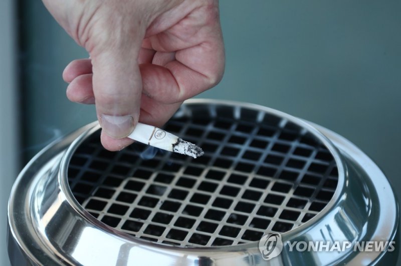 "전자담배의 배신"... 금연하려고 바꿨다면 '충격적 결과'
