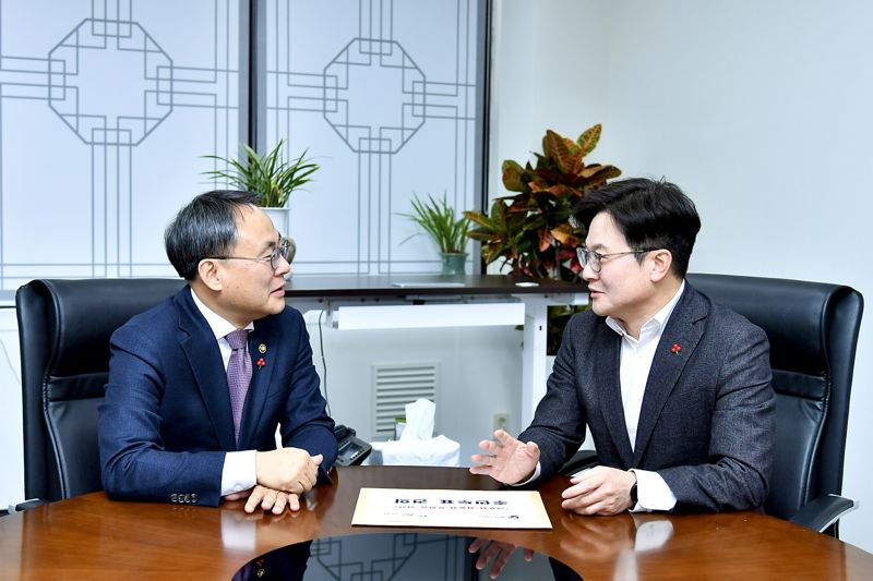 '김포-서울 통합 주민투표' 행안부에 공식 건의...본격 행정절차 시작