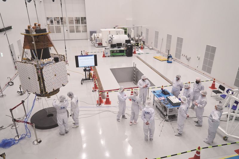 경남 사천의 KAI 우주센터에서 차세대 중형위성 2호의 링 분리시험이 진행되고 있다. 중형위성 2호는 2025년에 발사된다. KAI 제공