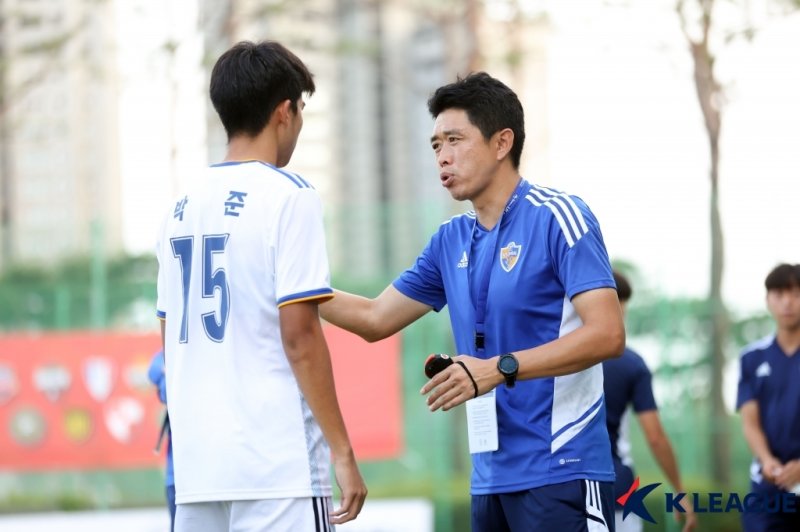현영민 전 울산현대고 감독.(한국프로축구연맹 제공)