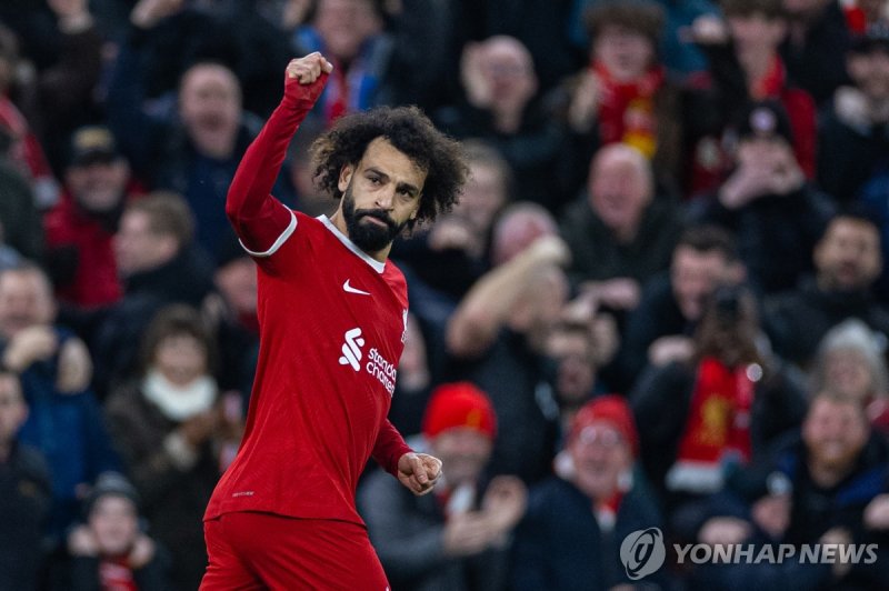 ‘손흥민의 라이벌’ 중동 축구 영웅 살라 “이팔 전쟁 아픔 절대 잊지 말기를”