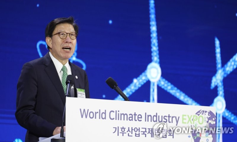 박형준 부산시장 환영사 하는 박형준 부산시장 (부산=연합뉴스) 황광모 기자 = 박형준 부산광역시장이 25일 오전 부산 해운대구 벡스코에서 열린 기후산업국제박람회 개회식에서 환영사를 하고 있다. 2023.5.25 hkmpooh@yna.co.kr (끝)