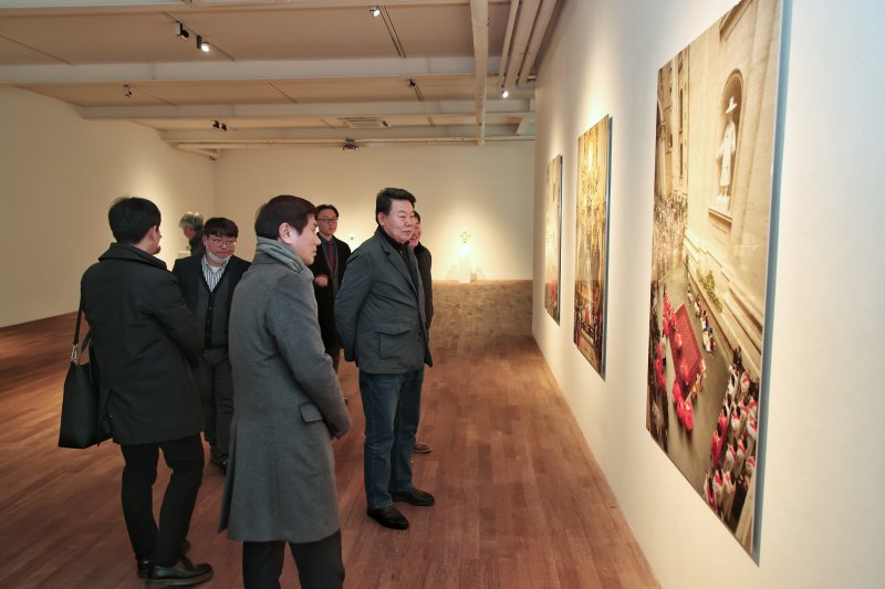 한진섭 '성 김대건 안드레아 신부, 바티칸에 서다' 개인전 - 파이낸셜뉴스
