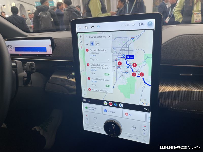 [르포]“헤이 구글, 여기 가면 배터리 얼마 남아?”..빅테크들의 진격[CES 2024]