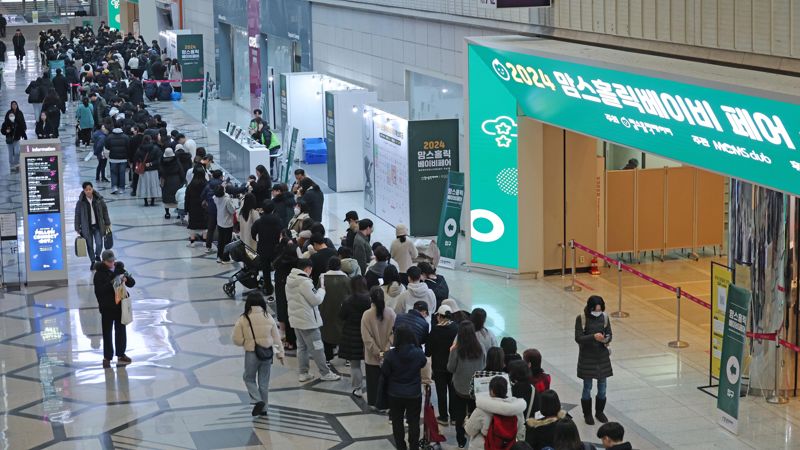 출산용품 직거래... 베이비페어 인산인해 [fn영상]