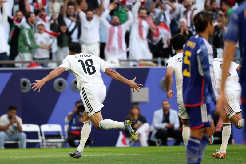 이라크 후세인이 19일(현지시간) 카타르 알라이얀 에듀케이션 시티 스타디움에서 열린 2023 아시아축구연맹(AFC) 카타르 아시안컵 조별리그 D조 이라크와 일본의 경기에서 선제골을 넣은 후 기뻐하고 있다. 2024.1.19/뉴스1 ⓒ News1 김성진 기자