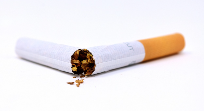 죽어야 끊는다는 담배..새해 '금연' 성공률 높이려면?