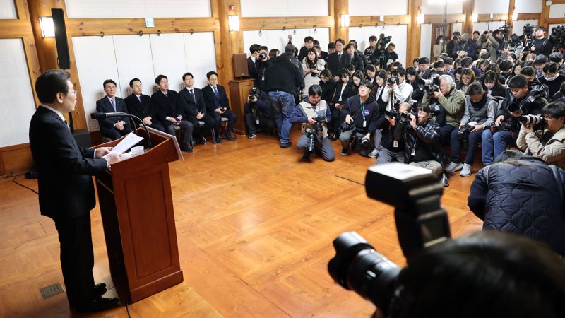 이재명"윤석열 정부, 국민을 거부하고 위기를 만들어와"[fn영상]