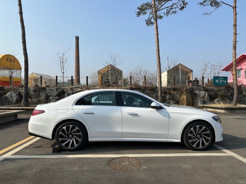 신형 E클래스 측면.ⓒ 뉴스1 이동희 기자