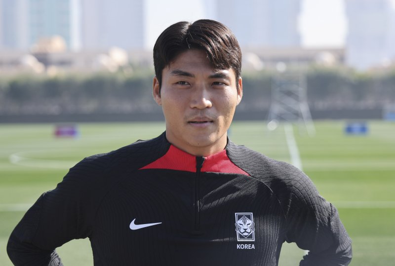 [도하(카타르)=뉴시스] 김근수 기자 = 대한민국 축구대표팀 박진섭이 23일(현지시각) 카타르 도하 알 에글라 트레이닝 센터 훈련장에서 취재진 질문에 답하고 있다. 위르겐 클린스만 감독이 이끄는 대표팀은 오는 25일 말레이시아와 마지막 조별예선 3차전을 치른다. 2024.01.23. ks@newsis.com