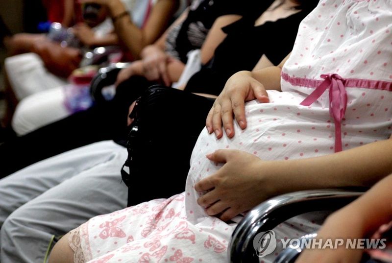 "늙은 엄마라서.." 41세 임신부 고민에 응원 봇물