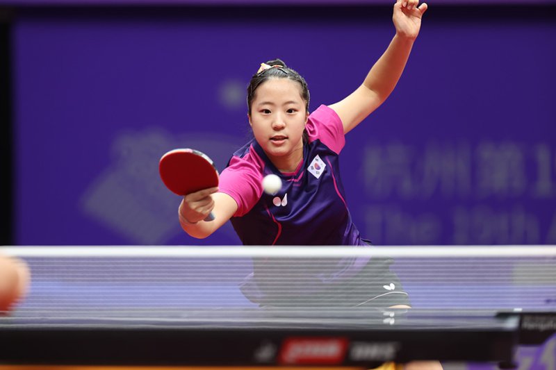 [서울=뉴시스]여자팀은 최근 부진했다. 부산에서 ‘새 역사’를 목표한다. 여자대표팀 에이스 신유빈. 2024.02.08. (사진=부산세계탁구선수권 조직위원회 제공) *재판매 및 DB 금지