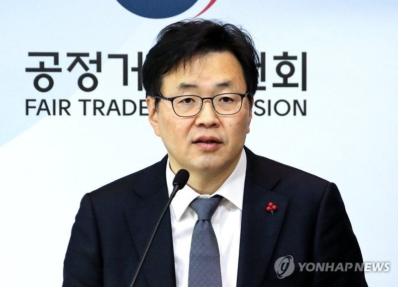 [fn사설] 논란 끝에 연기된 플랫폼법, 의견 더 듣고 결정을