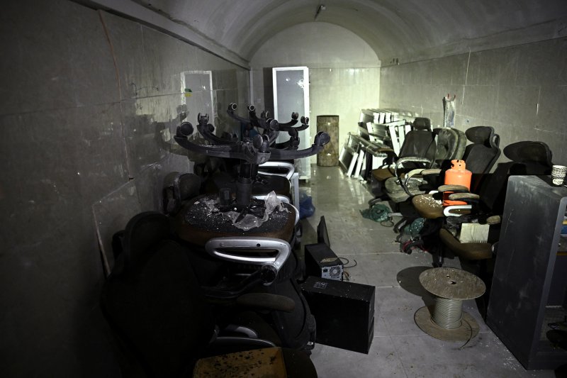 지난달 8일 팔레스타인 가자지구의 유엔 팔레스타인 난민구호기구(UNRWA) 본부 인근에서 발견된 하마스의 지하 지휘 터널.로이터연합뉴스