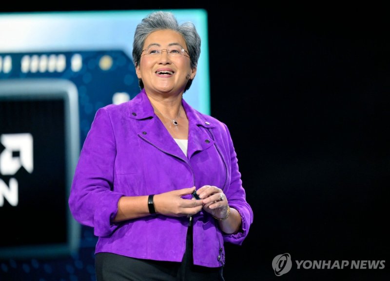 반도체 기업 AMD 최고경영자 리사 수 LAS VEGAS, NEVADA - JANUARY 04: AMD Chair and CEO Dr. Lisa Su delivers a keynote address at CES 2023 at The Venetian Las Vegas on January 04, 2023 in Las Vegas, Nevada. CES, the world's largest annual consumer technology trade show, runs from January 5-8 and features about 3,10