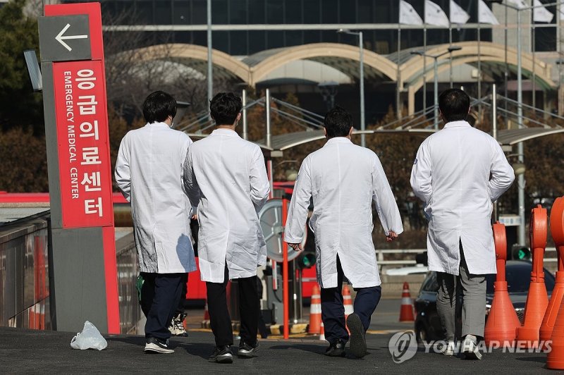 '의료계 집단행동' 서울 시립병원 비상체제 돌입.."파업엔 엄정 대응"