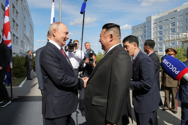 김정은 북한 노동당 총비서가 지난해 9월 13일 러시아 아무르주에 있는 보스토치니 우주기지에서 블라디미르 푸틴 러시아 대통령을 만났다. 사진=뉴스1