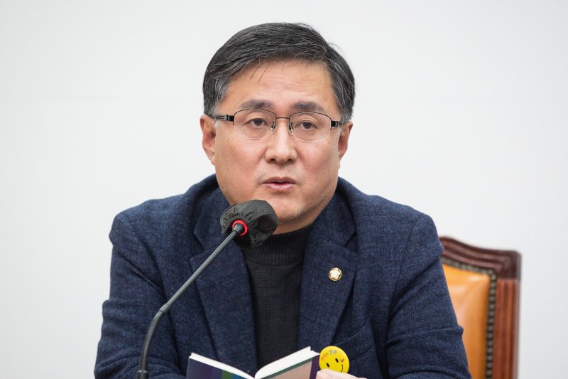 김성환 더불어민주당 의원. 2023.2.12/뉴스1 ⓒ News1 유승관 기자 /사진=뉴스1