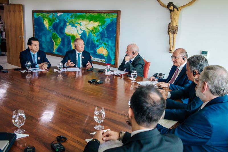 정의선, 브라질 룰라 대통령 만났다…"현대차, 1조5000억원 투자"