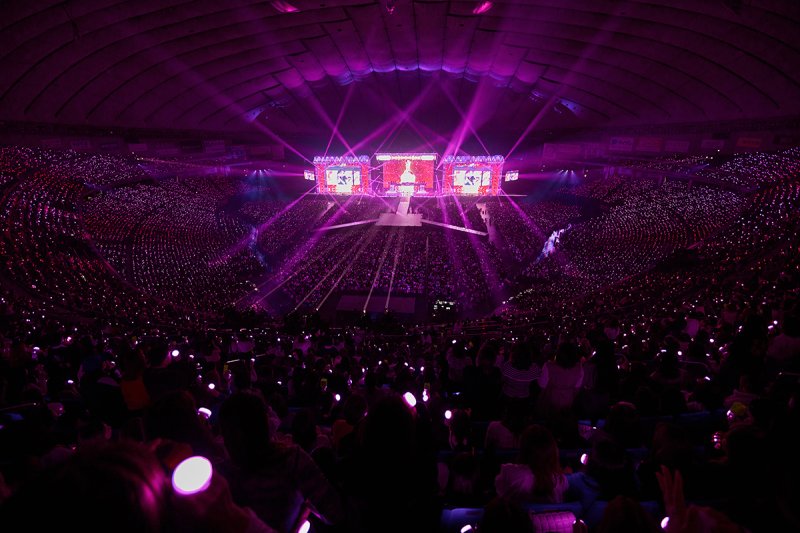 SM타운, 도쿄돔 콘서트에 10만명 운집