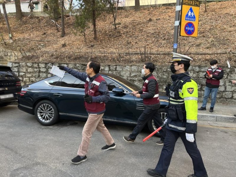 어린이보호구역 주차단속 모습. 서울시 제공