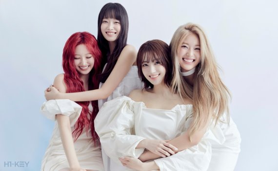 하이키, 신곡 '기뻐' 미공개 콘셉트 포토…'찬란 비주얼' 눈길