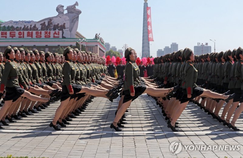 "총선 11일 남았는데..열병식 벌이나" 북한군, 움직임 포착