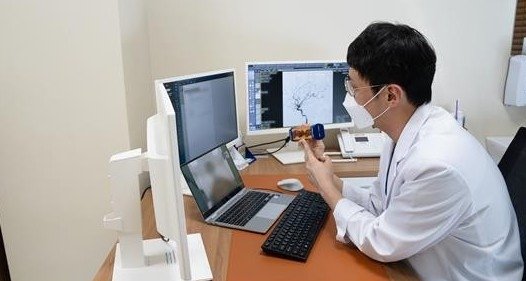비대면진료 확대로 이용 2배 급증했지만…현장반응은 '글쎄'